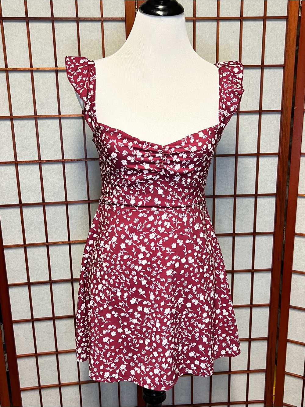 Princess Polly Burgundy and White Floral Ruched Sweetheart Mini Dress